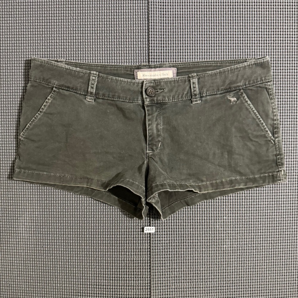 Abercrombie & Fitch Womens Olive Green Low Rise Shorts Size 8